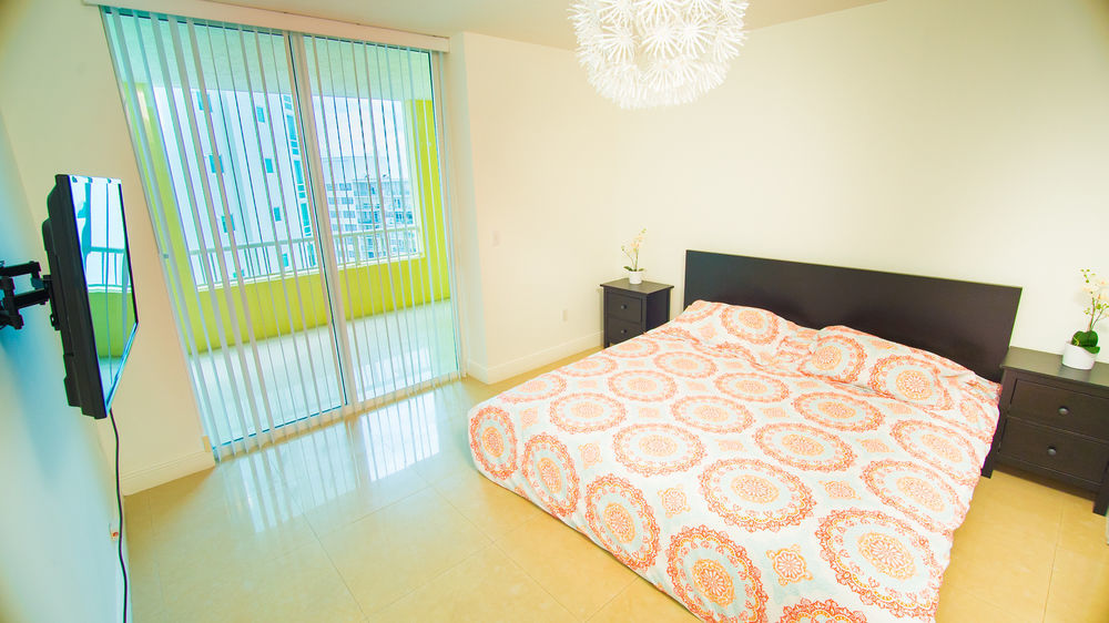 מיאמי Brickell City Suites By Yourent מראה חיצוני תמונה